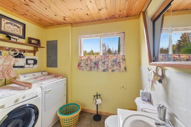 $452,000 | 55260 Highway 63, Grand View, WI 54856