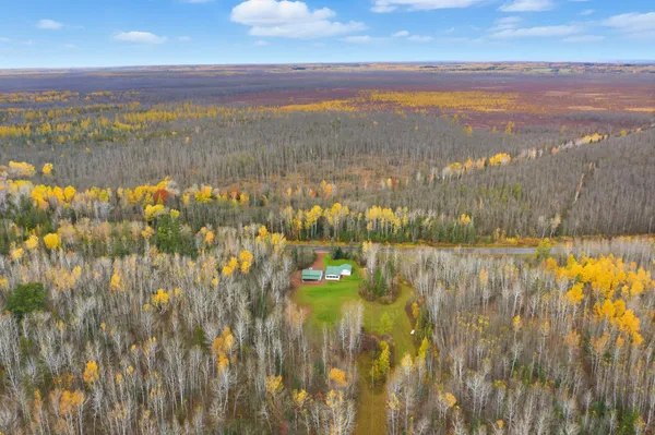 $400,000 | 55260 Highway 63, Grand View, WI 54856