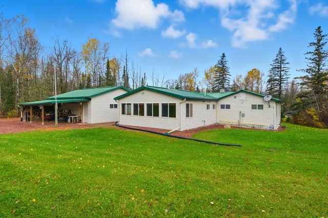 $452,000 | 55260 Highway 63, Grand View, WI 54856