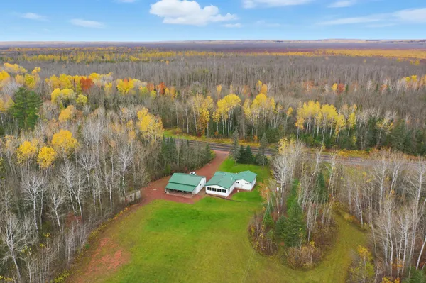 $400,000 | 55260 Highway 63, Grand View, WI 54856