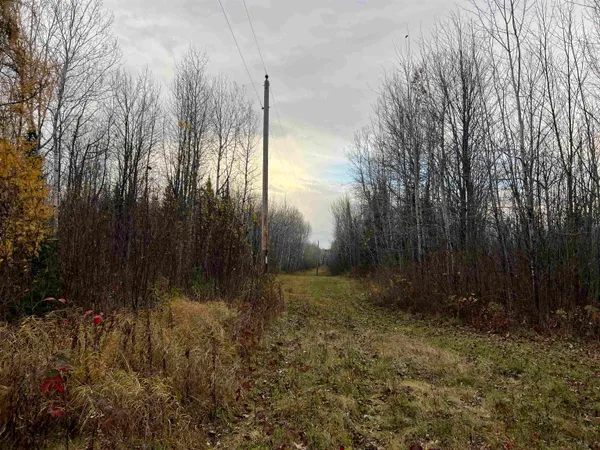 $400,000 | 55260 Highway 63, Grand View, WI 54856