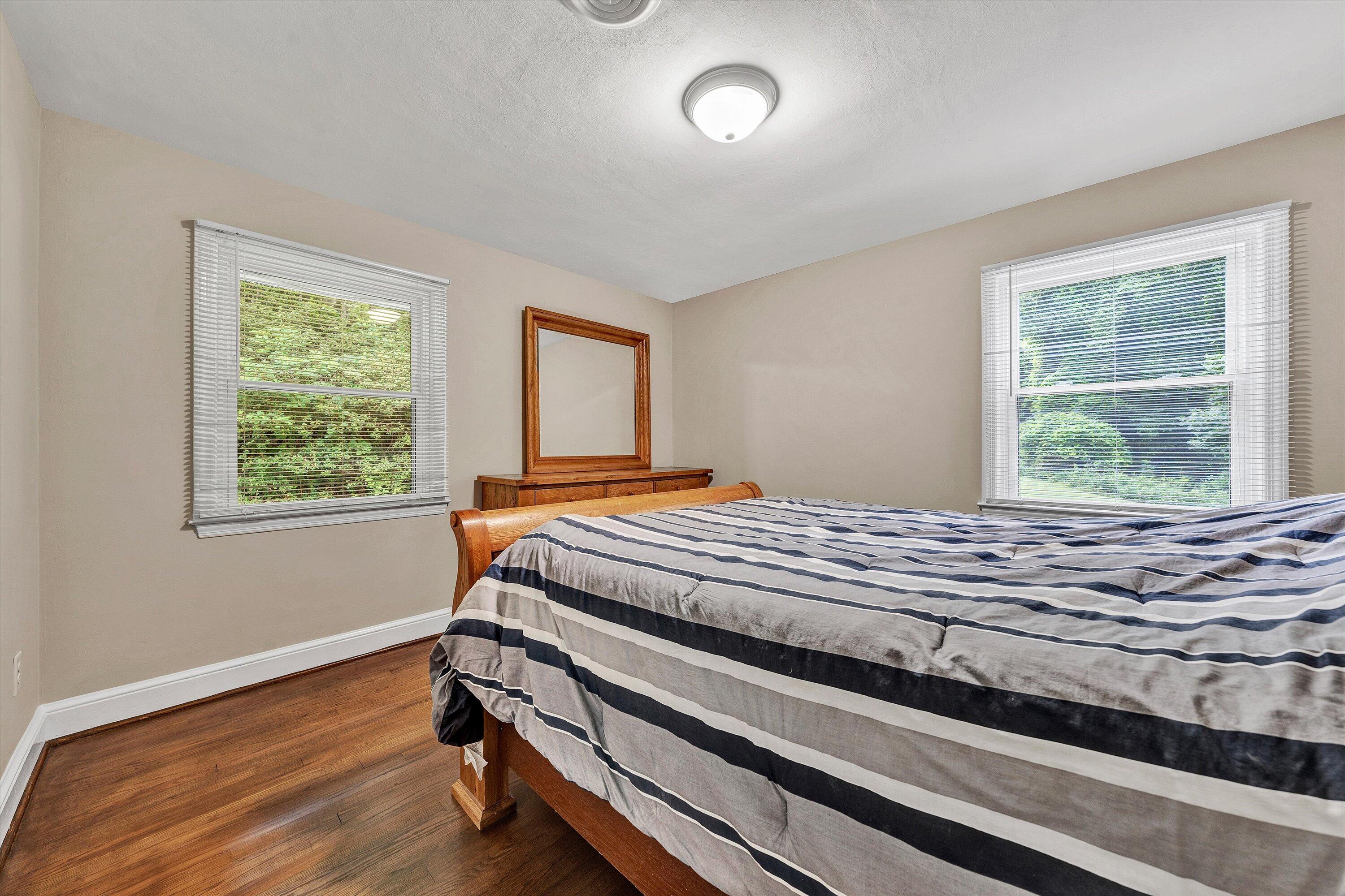 7776 Franklin Road Boones Mill, VA 24065 - Photo 15 of 47 15-080620240007