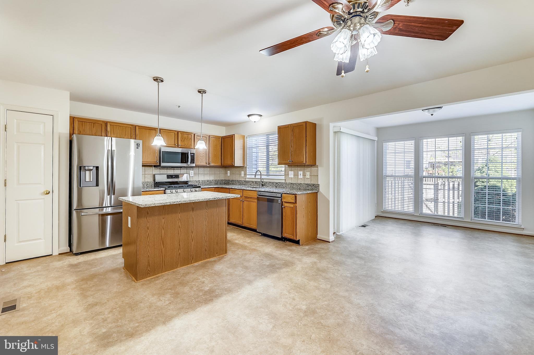 3804 Colony Point Place Edgewater, MD 21037 - Photo 8 of 34 Gallery Image 8
