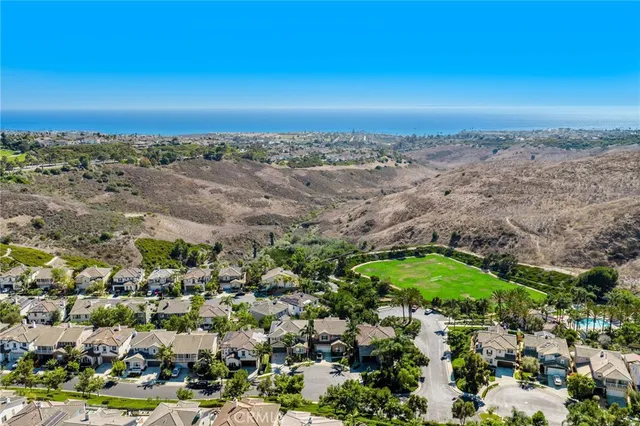 $2,099,000 | 1204 Vista Jardin, San Clemente, CA 92673