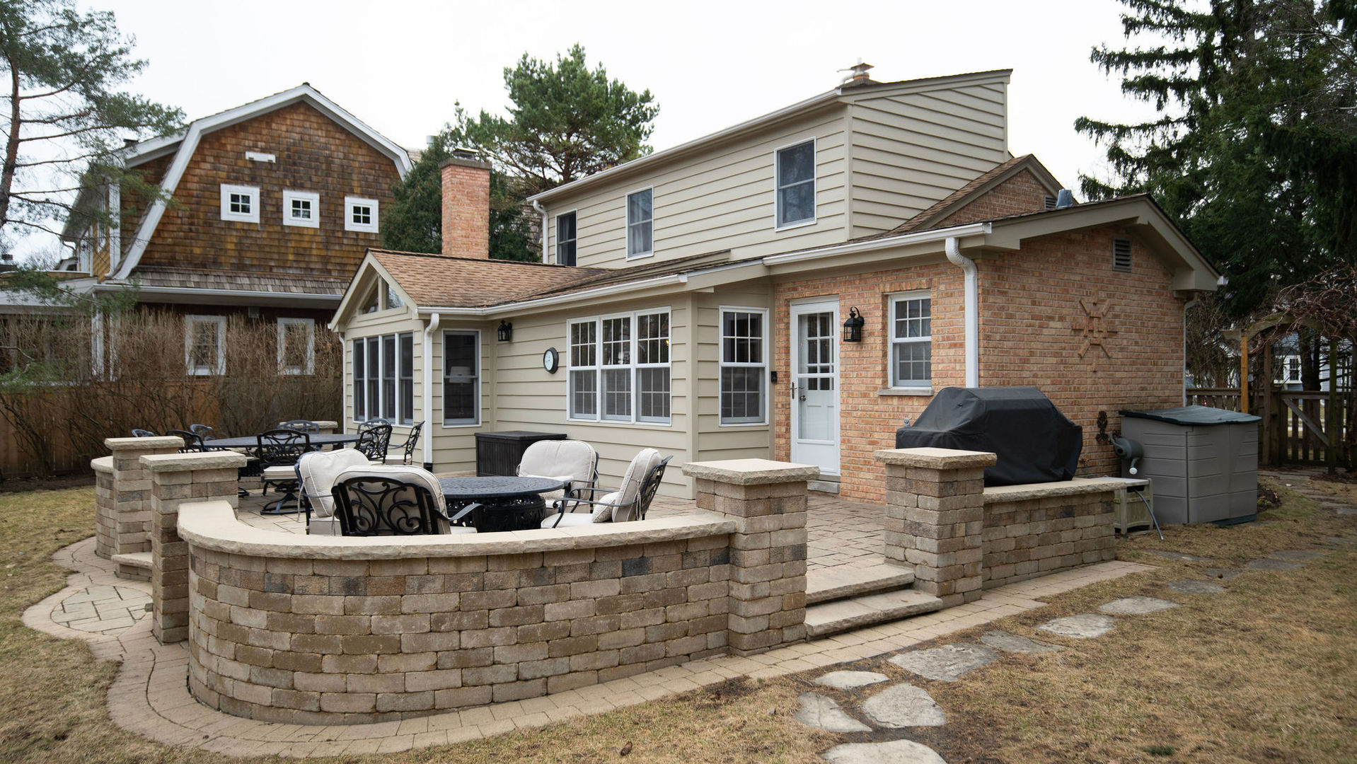 1836 Oak Avenue Northbrook, IL 60062 - Photo 28 of 41 a view of a house with a patio