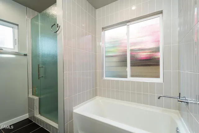 $899,000 | 17402 Cohasset Street, Van Nuys, CA 91406