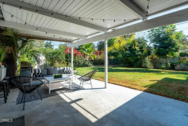 $899,000 | 17402 Cohasset Street, Van Nuys, CA 91406