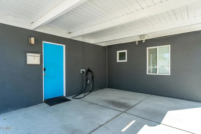 $899,000 | 17402 Cohasset Street, Van Nuys, CA 91406