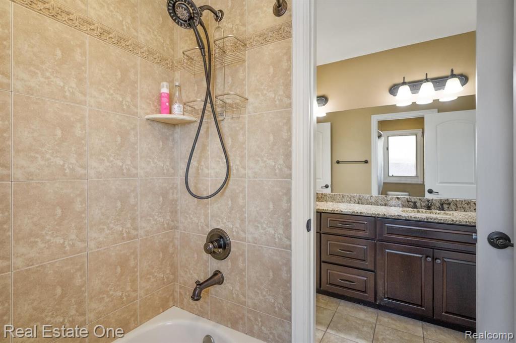 1485 Traceky Drive Rochester Hills, MI 48306 - Photo 26 of 45