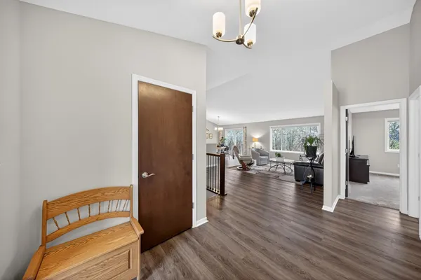 $374,900 | 1960 Pioneer Lane, Zumbrota, MN 55992