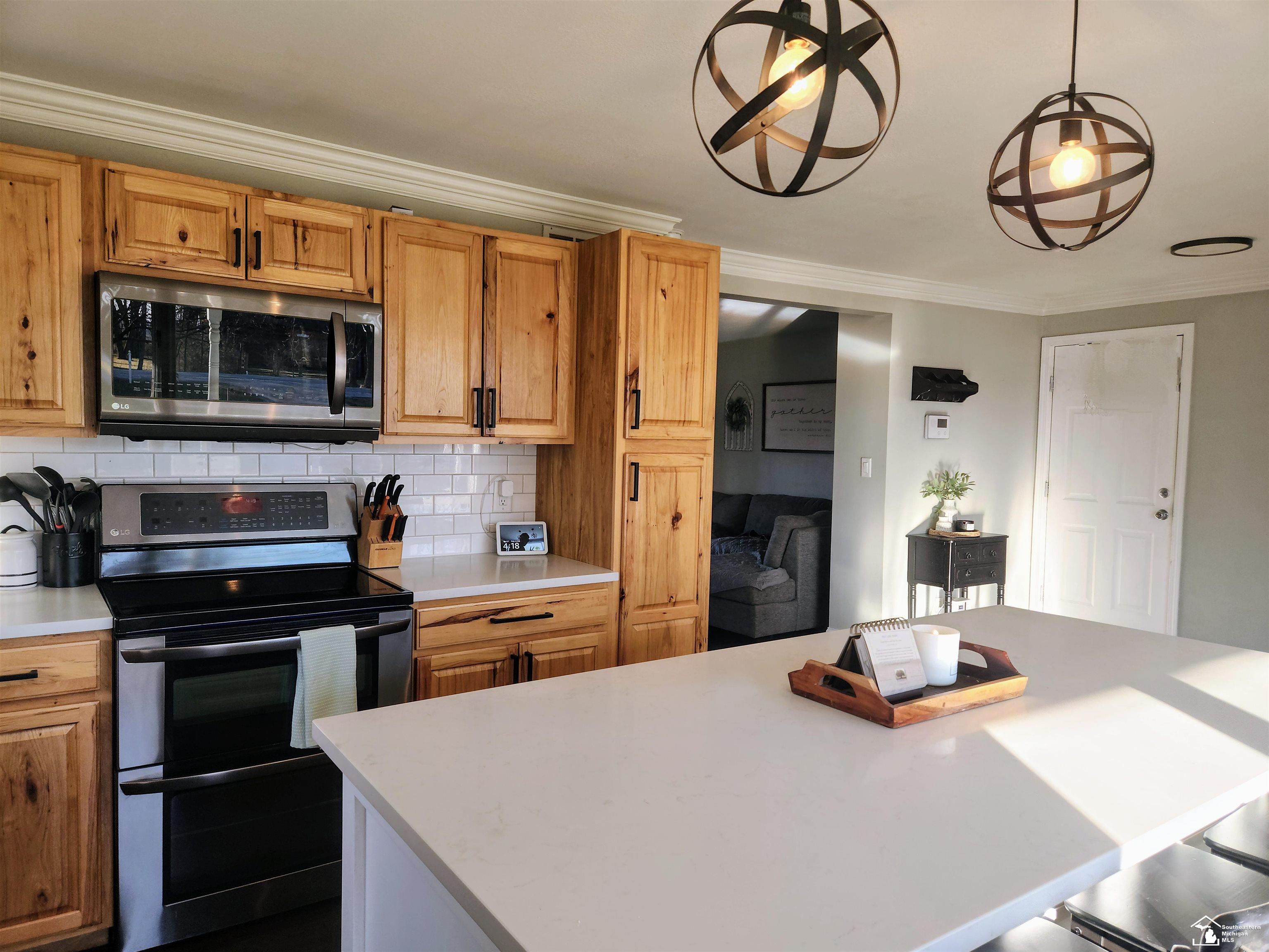 5862 South Custer Road Monroe, MI 48161 - Photo 12 of 40