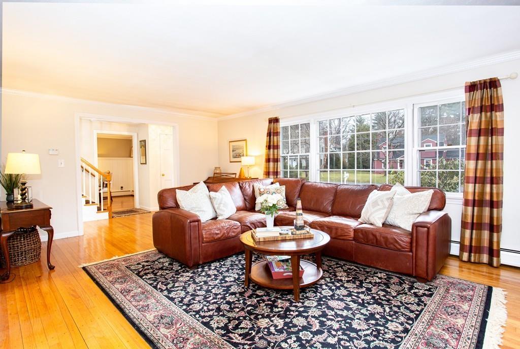 186 Viscount Road Longmeadow, MA 01106 - Photo 16 of 37