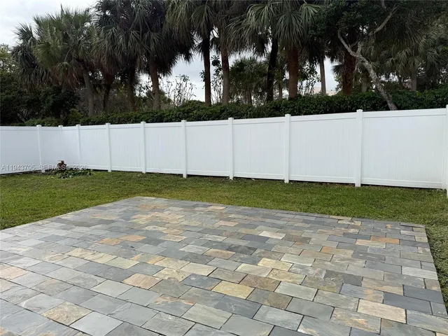 $5,000 | 1474 Northwest 153rd Lane, Pembroke Pines, FL 33028