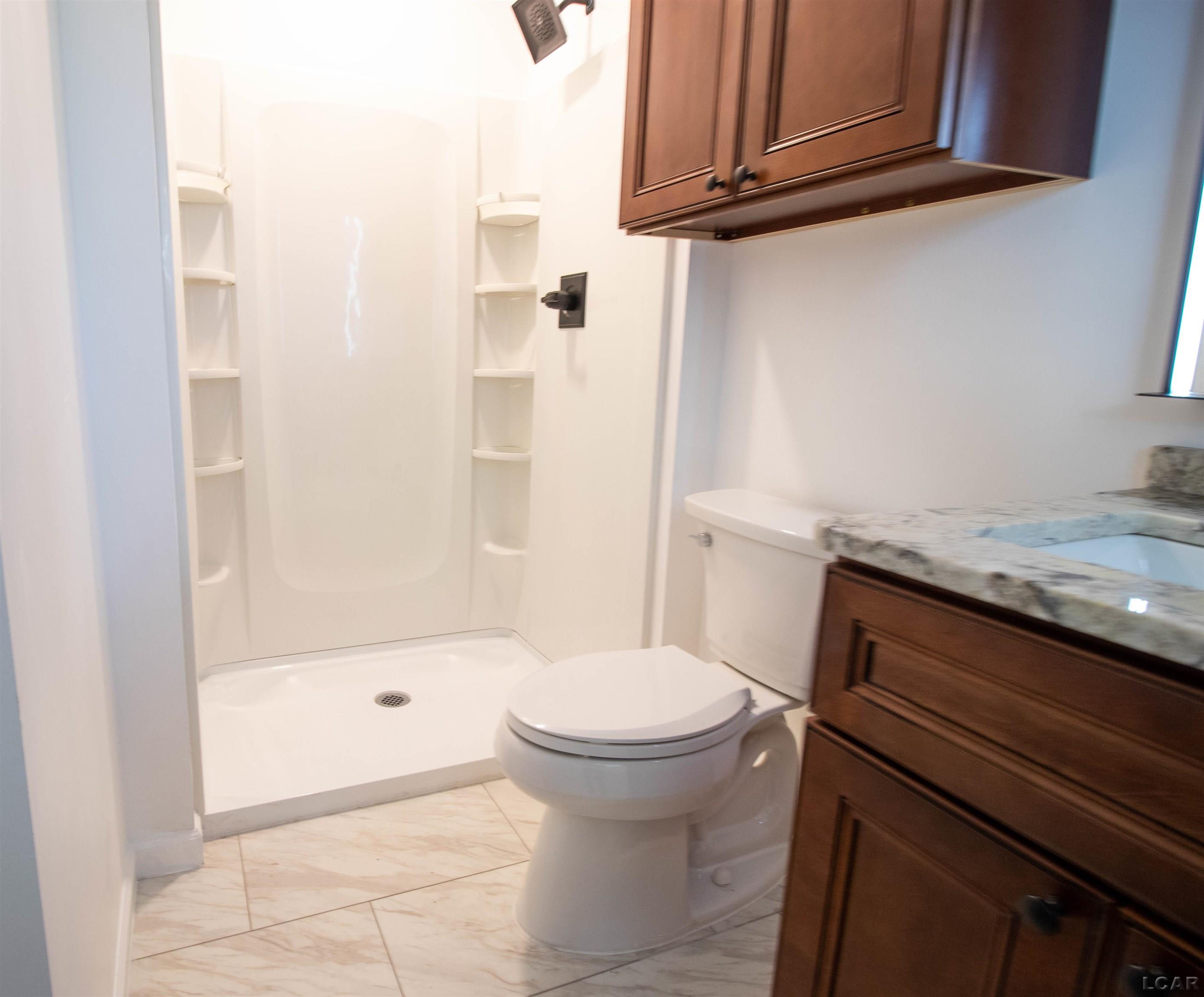 2121 East Carleton Road Adrian, MI 49221 - Photo 28 of 40