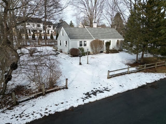 25 Arnold Road Hingham, MA 02043 - Photo 2 of 13 Gallery Image 2
