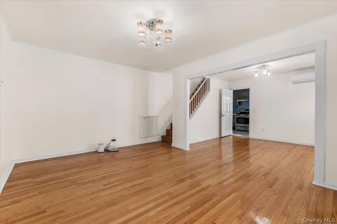 $828,000 | 4316 249th Street | Little Neck