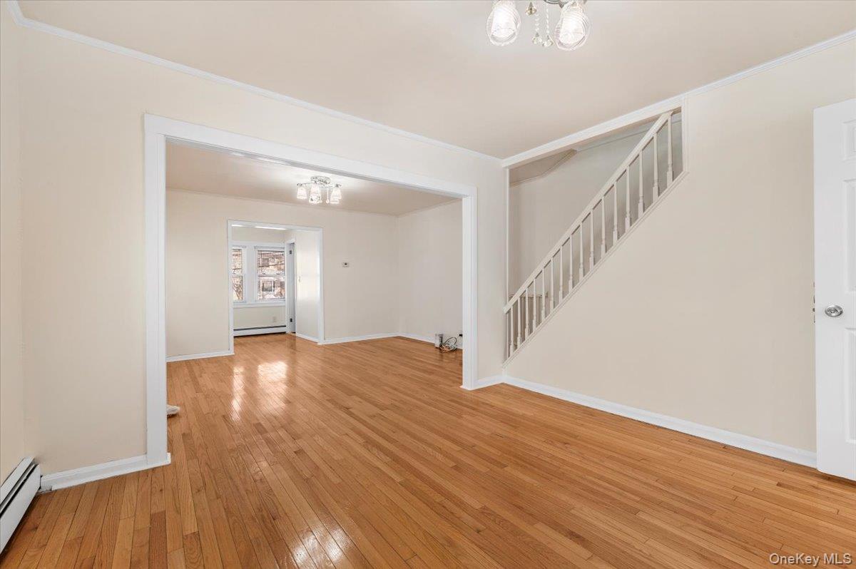 4316 249th Street Queens, NY 11363 - Photo 9 of 24