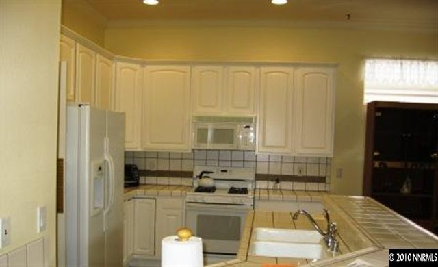 460 Spring Leaf Circle Reno, NV 89511 - Photo 8 of 9 Photo 8