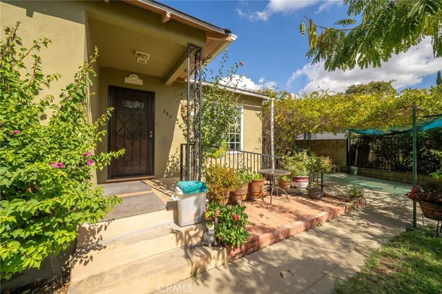 $629,000 | 757 East Bonnie Brae Court, Ontario, CA 91764