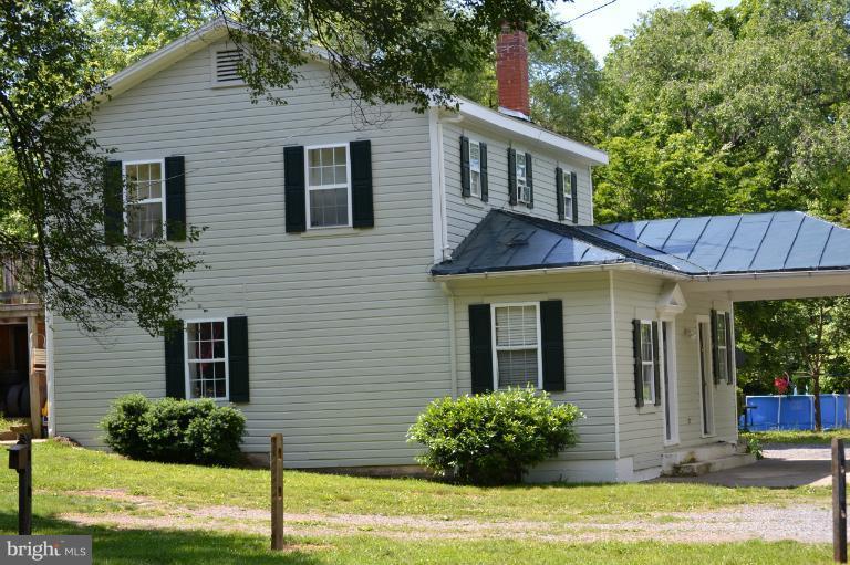 42 Zion Church Road Front Royal, VA 22630 - Photo 1 of 7 Exterior (General)