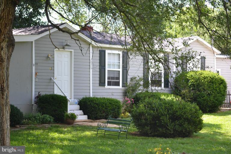 42 Zion Church Road Front Royal, VA 22630 - Photo 3 of 7 Exterior (General)