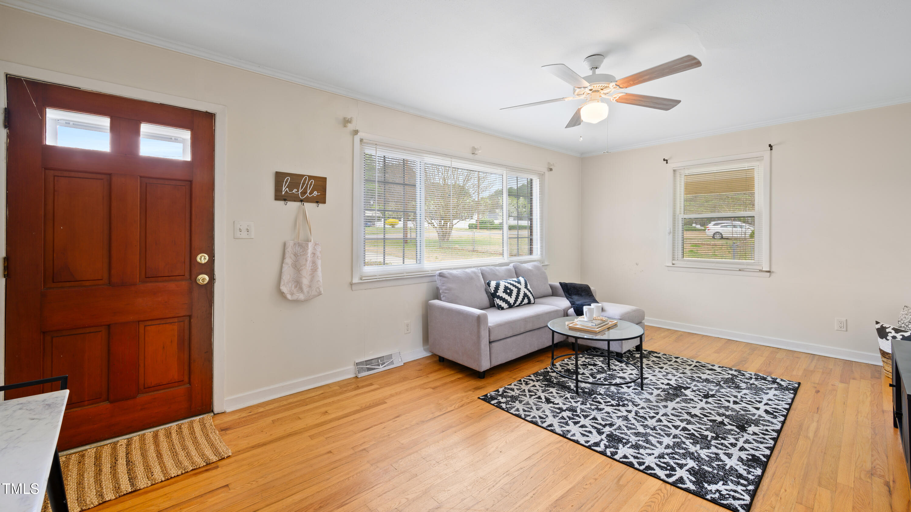 3908 Cash Road Durham, NC 27703 - Photo 3 of 23 _dsc2551