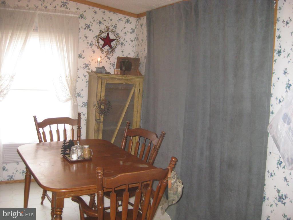 1323 Amosite Road Bainbridge, PA 17502 - Photo 9 of 15 Gallery Image 9