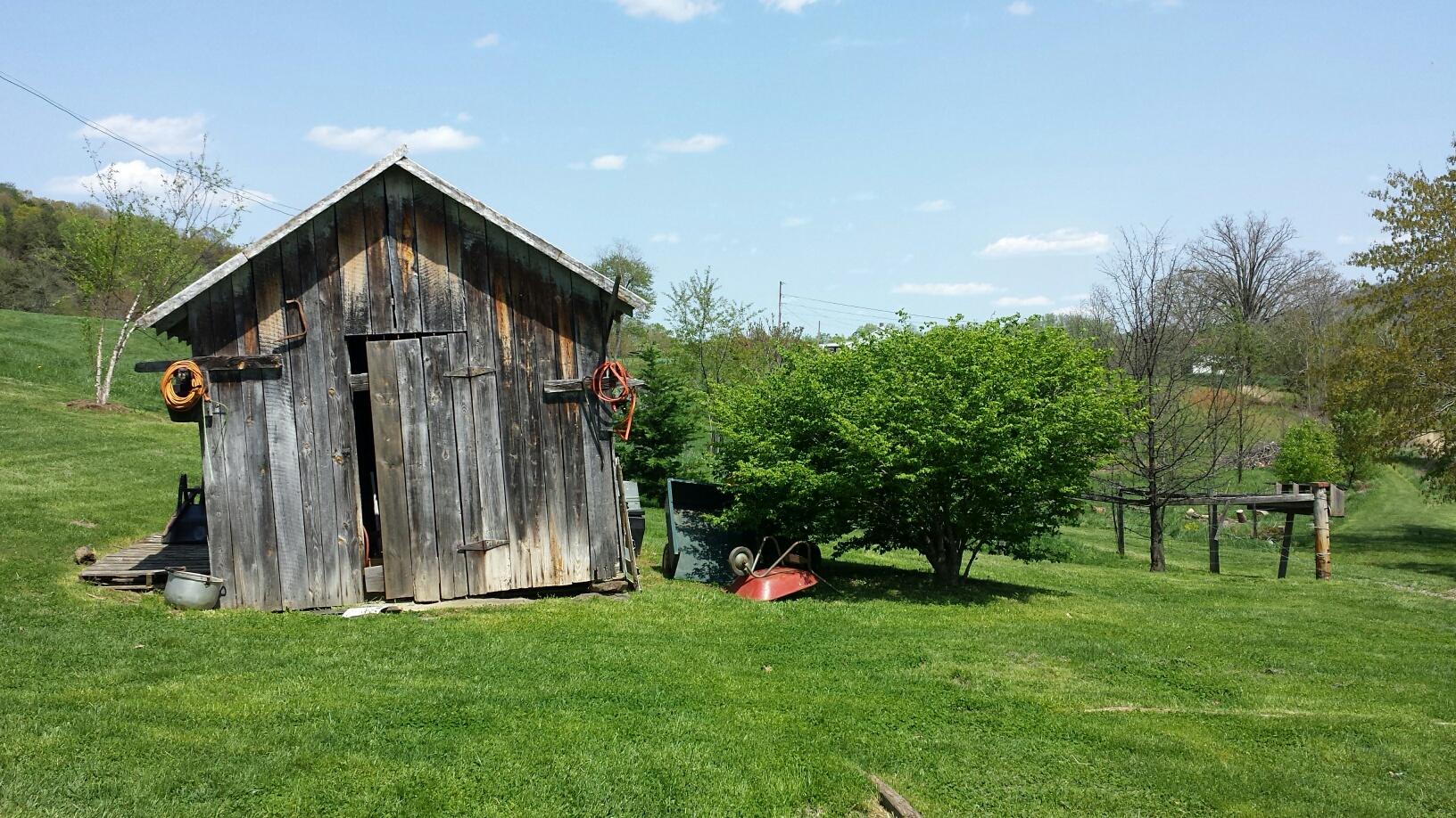 10194 Jeters Chapel Road Vinton, VA 24179 - Photo 25 of 36 20150421_140939_resized