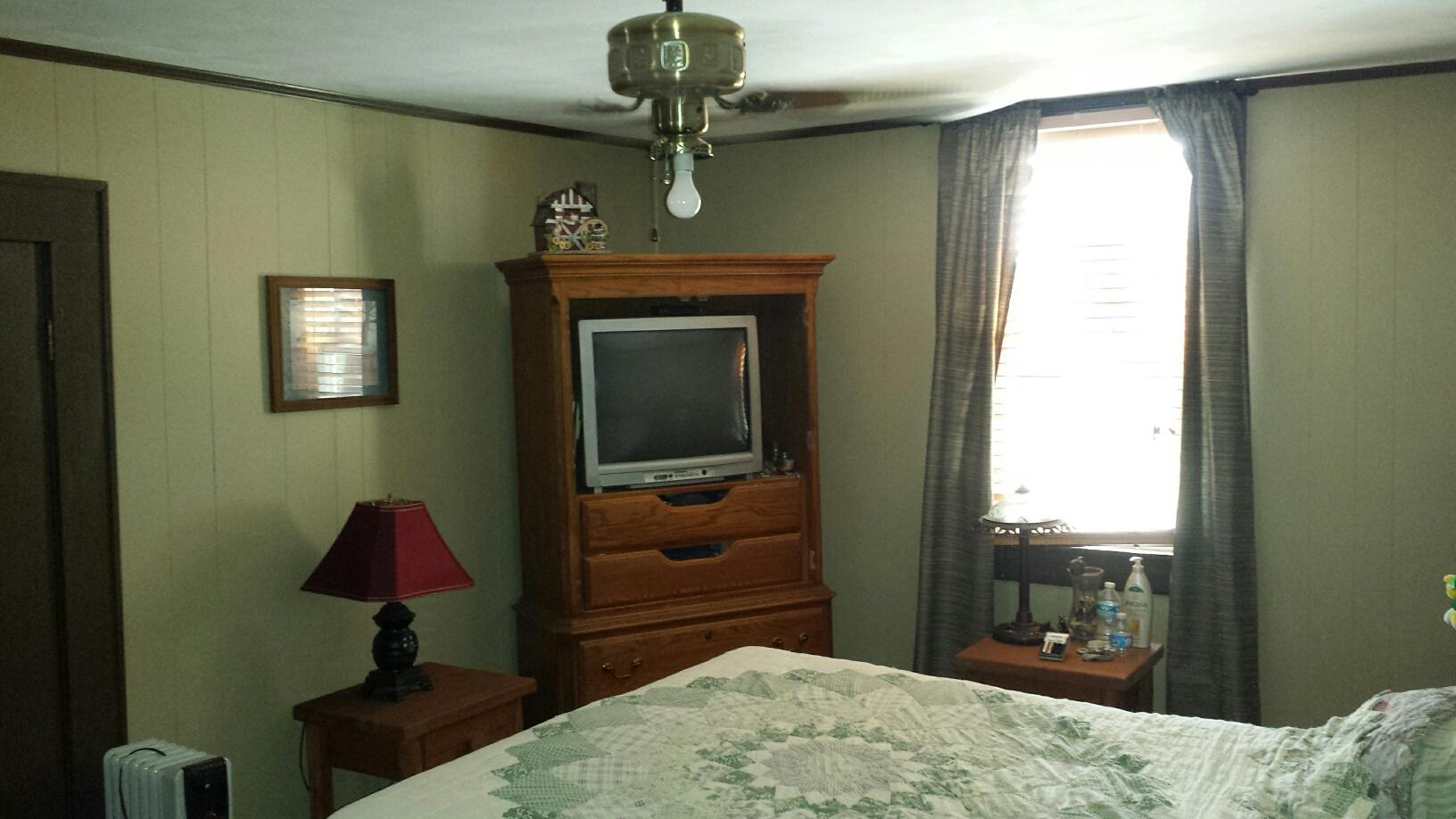 10194 Jeters Chapel Road Vinton, VA 24179 - Photo 28 of 36 20150421_134713_resized