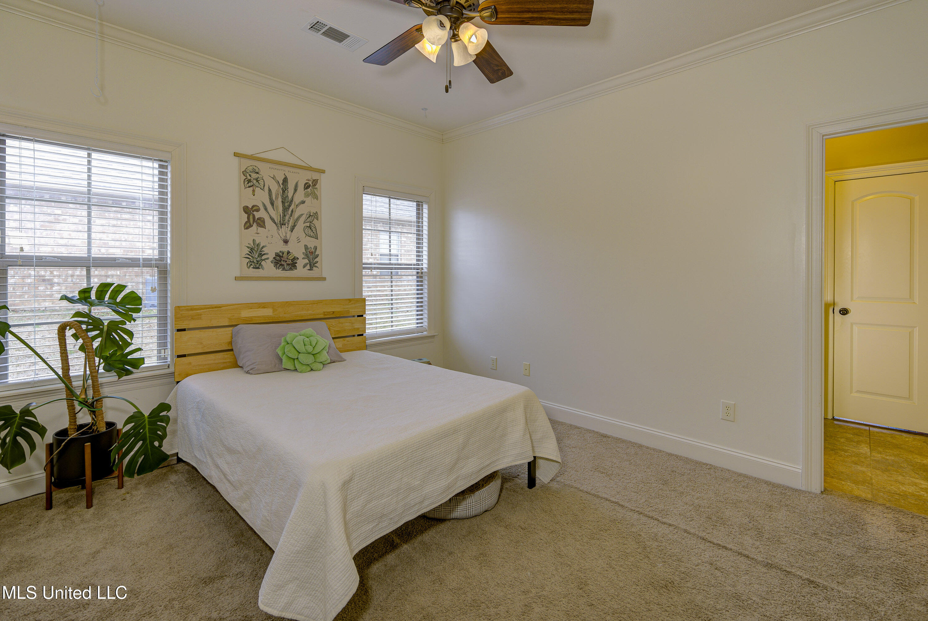 127 Rockbridge Crossing Clinton, MS 39056 - Photo 24 of 55 Third Bedroom 2 and Ensuite Shared Bath