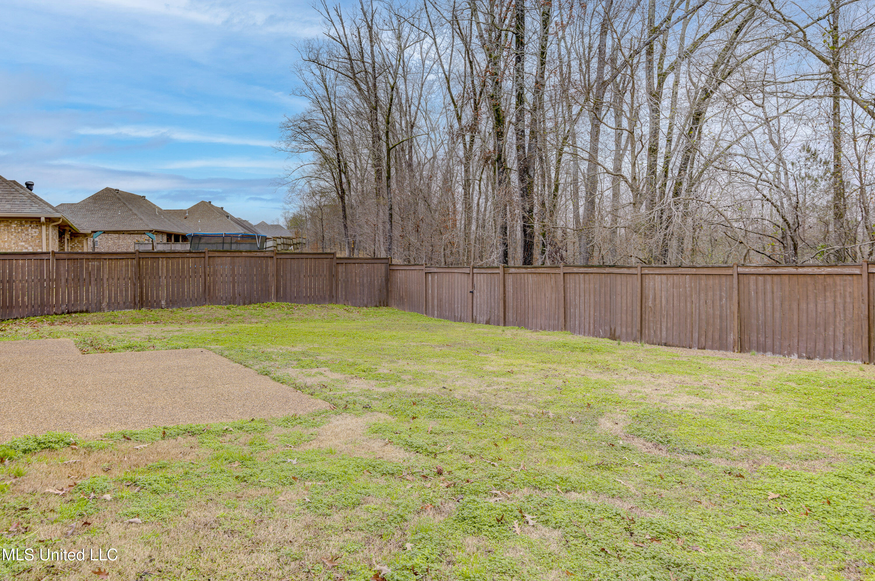 127 Rockbridge Crossing Clinton, MS 39056 - Photo 39 of 55 Fenced Backyard 2