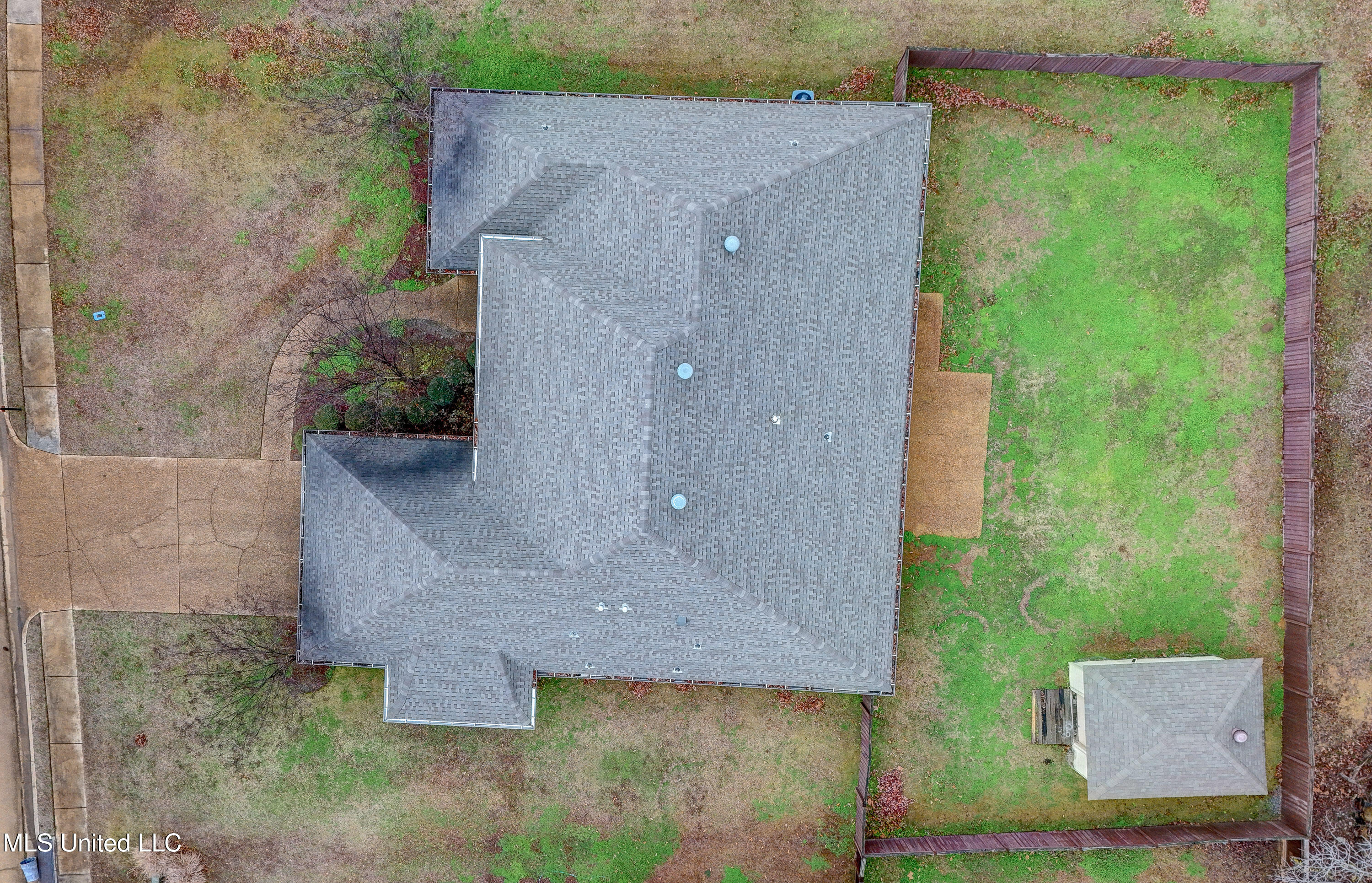 127 Rockbridge Crossing Clinton, MS 39056 - Photo 47 of 55 Aerial Property View 3