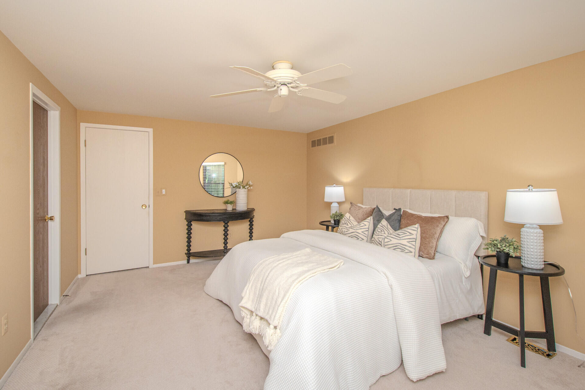 1885 Christy Court Rochester, MI 48309 - Photo 36 of 60 35