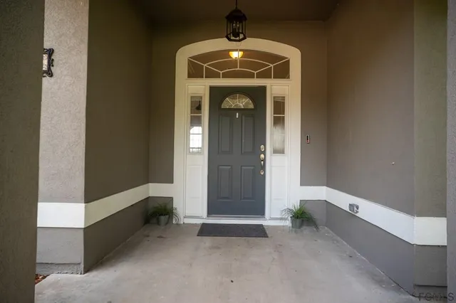 a view of livingroom with chandelier