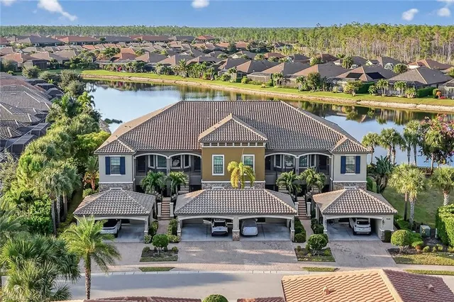$449,900 | 9419 Benvenuto Court, Unit 202, Naples, FL 34119