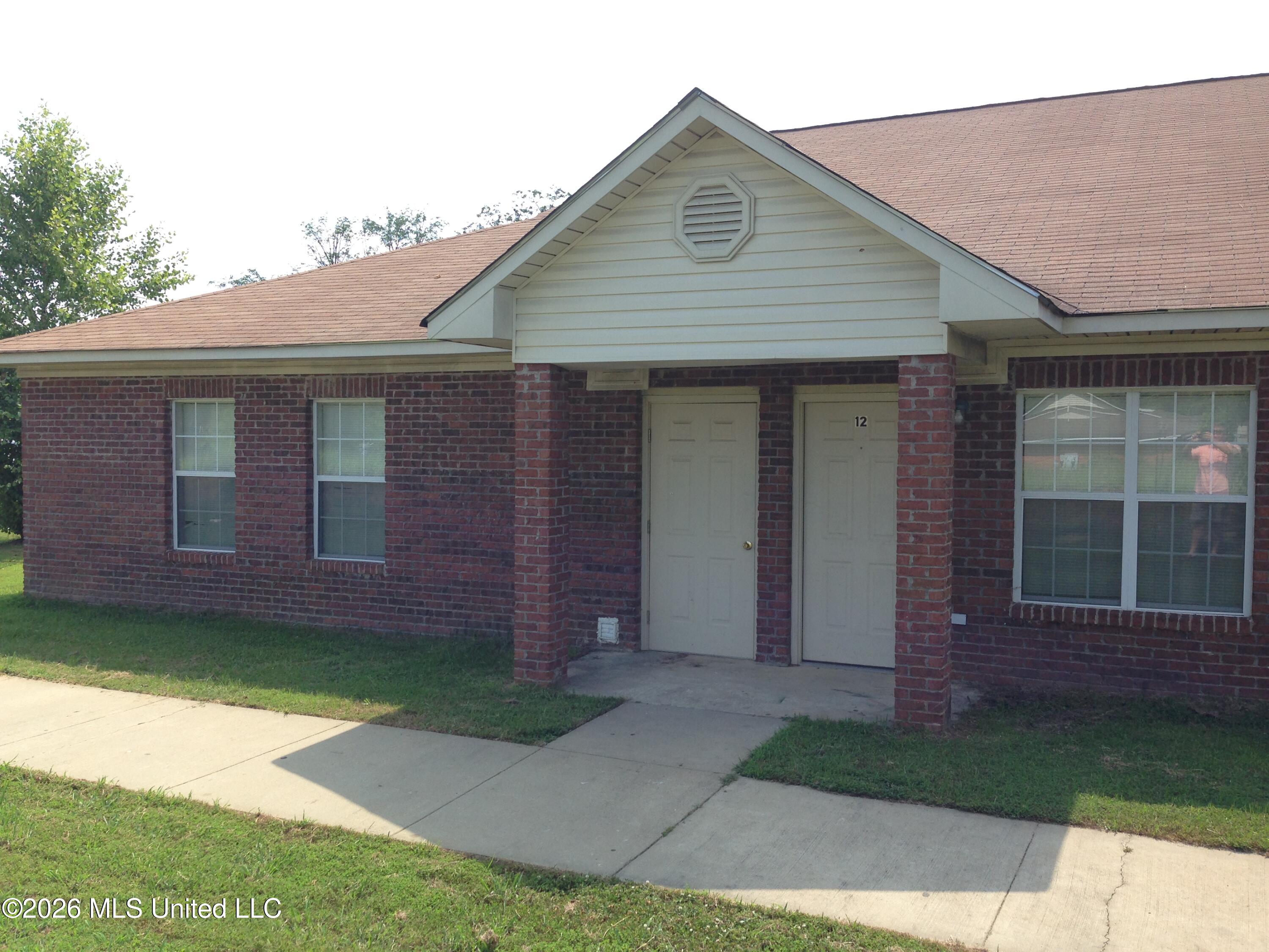 1475 Hadorn Road, Unit 3 Batesville, MS 38606 - Photo 1 of 15 20140707_202908351_iOS