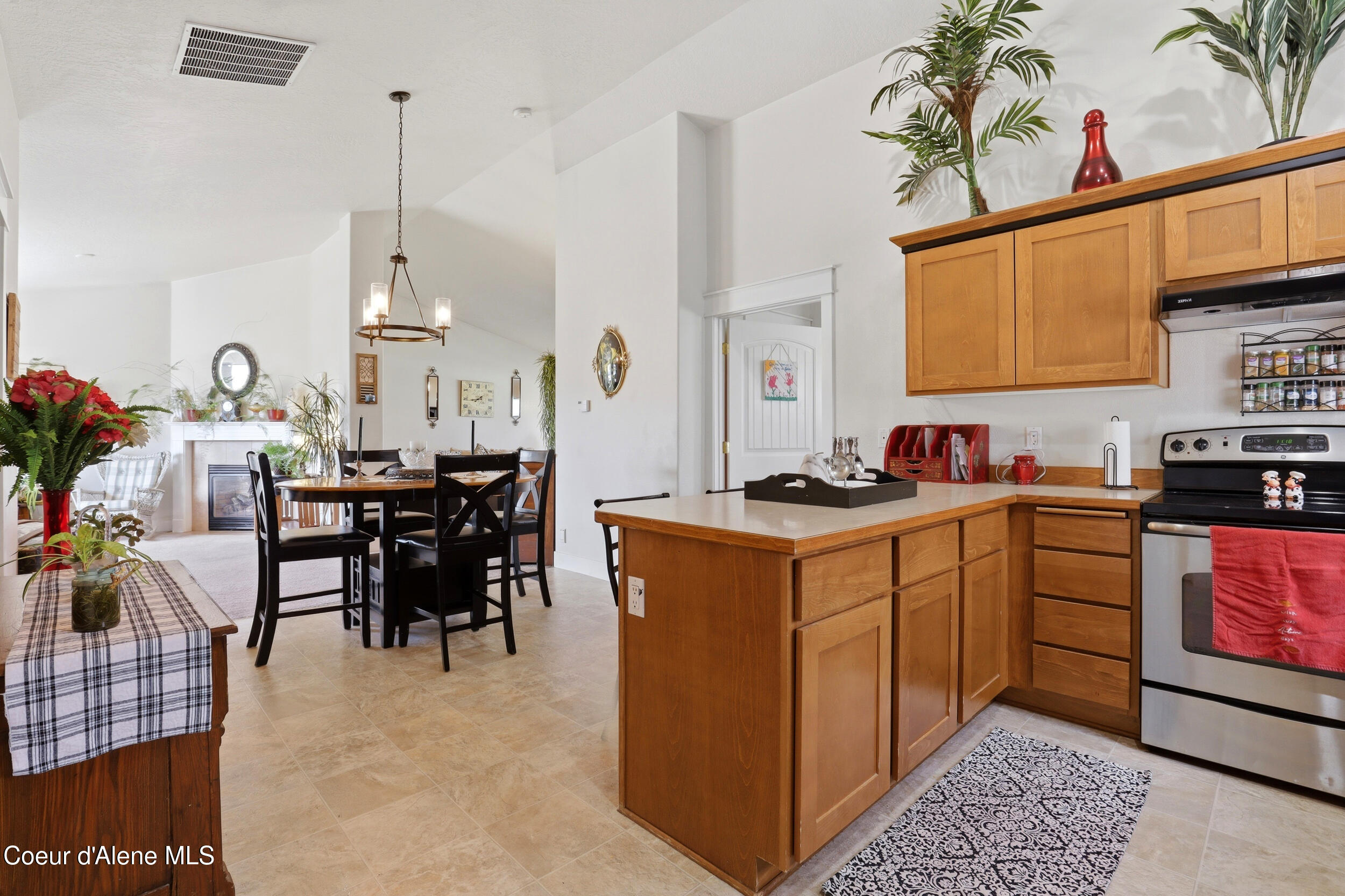 6460 West Majestic Avenue Rathdrum, ID 83858 - Photo 15 of 37 Kitchen