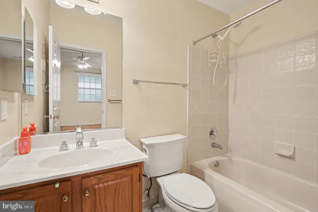 $449,900 | 431 Fortress Way, Unit 431, Occoquan, VA 22125