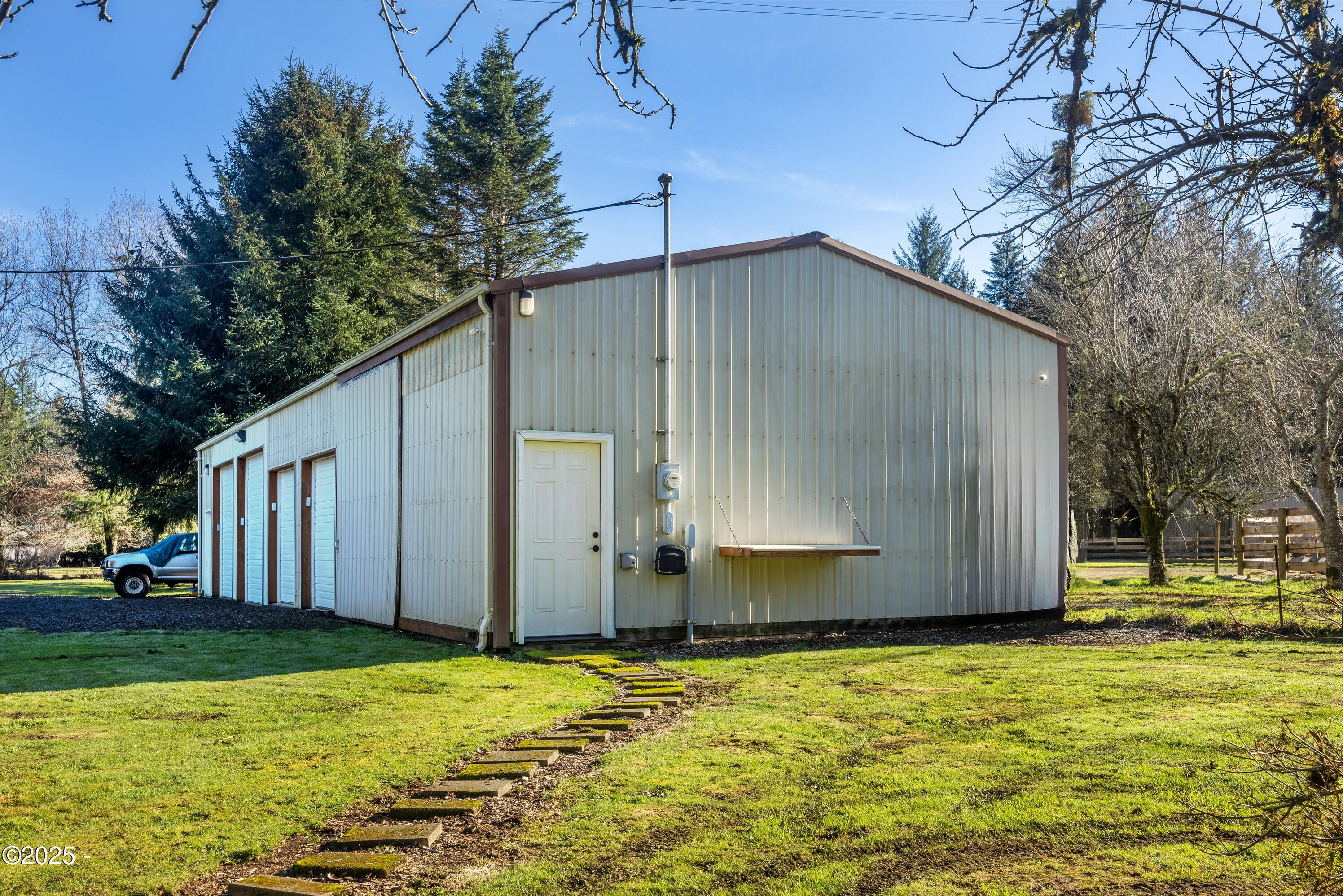 2270 Old River Road Northeast Siletz, OR 97380 - Photo 34 of 49 Shop
