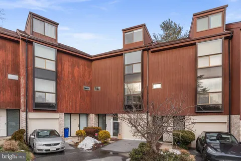 $400,000 | 5510 Vantage Point Road, Columbia, MD 21044