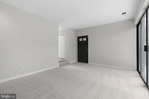 $400,000 | 5510 Vantage Point Road, Columbia, MD 21044