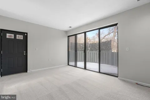 $400,000 | 5510 Vantage Point Road, Columbia, MD 21044