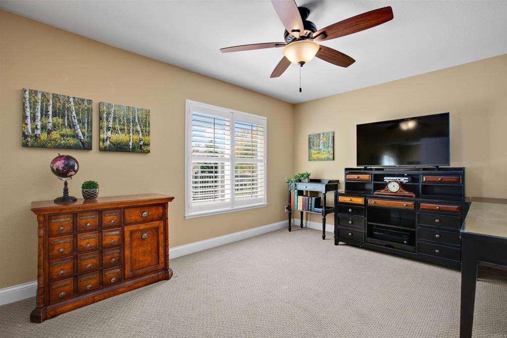 7159 Tanager Drive Carlsbad, CA 92011 - Photo 32 of 68