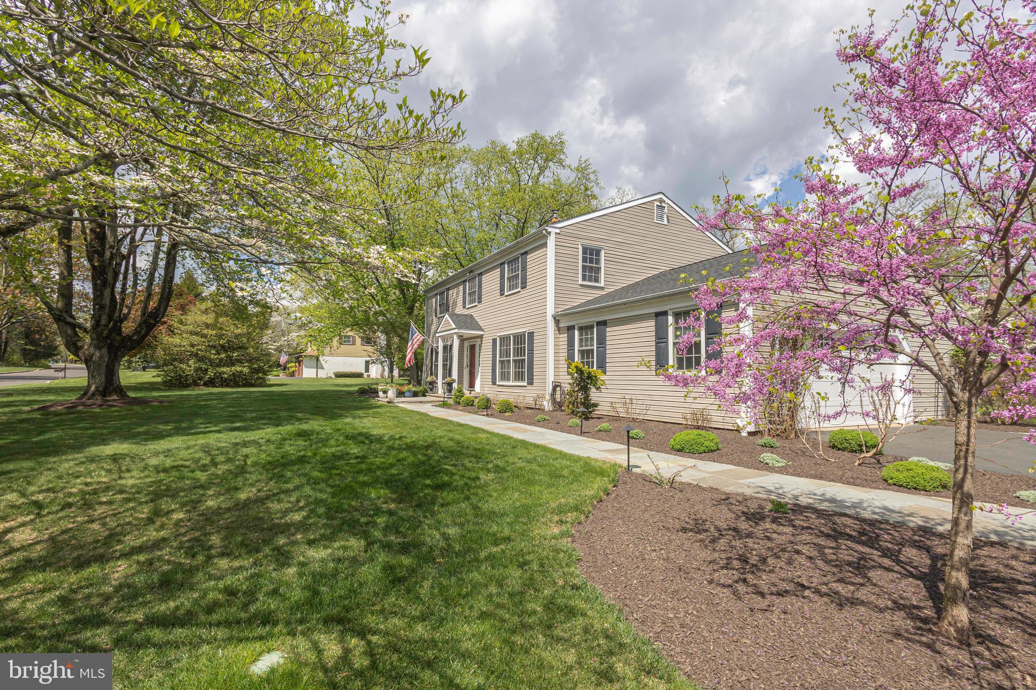 106 Spencer Road Washington Crossing, PA 18977 - Photo 6 of 50