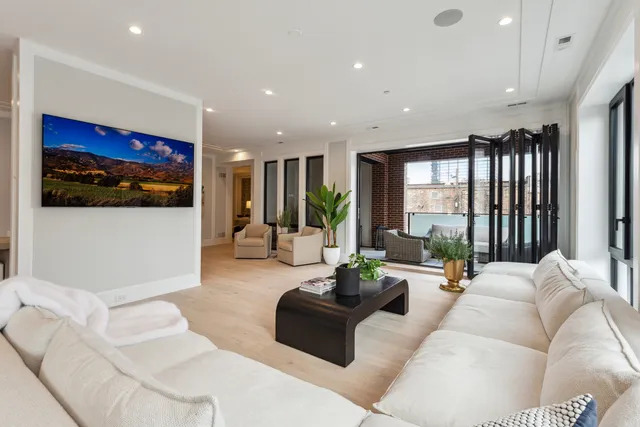 $2,199,000 | 116 North Willard Court, Unit 301, Chicago, IL 60607