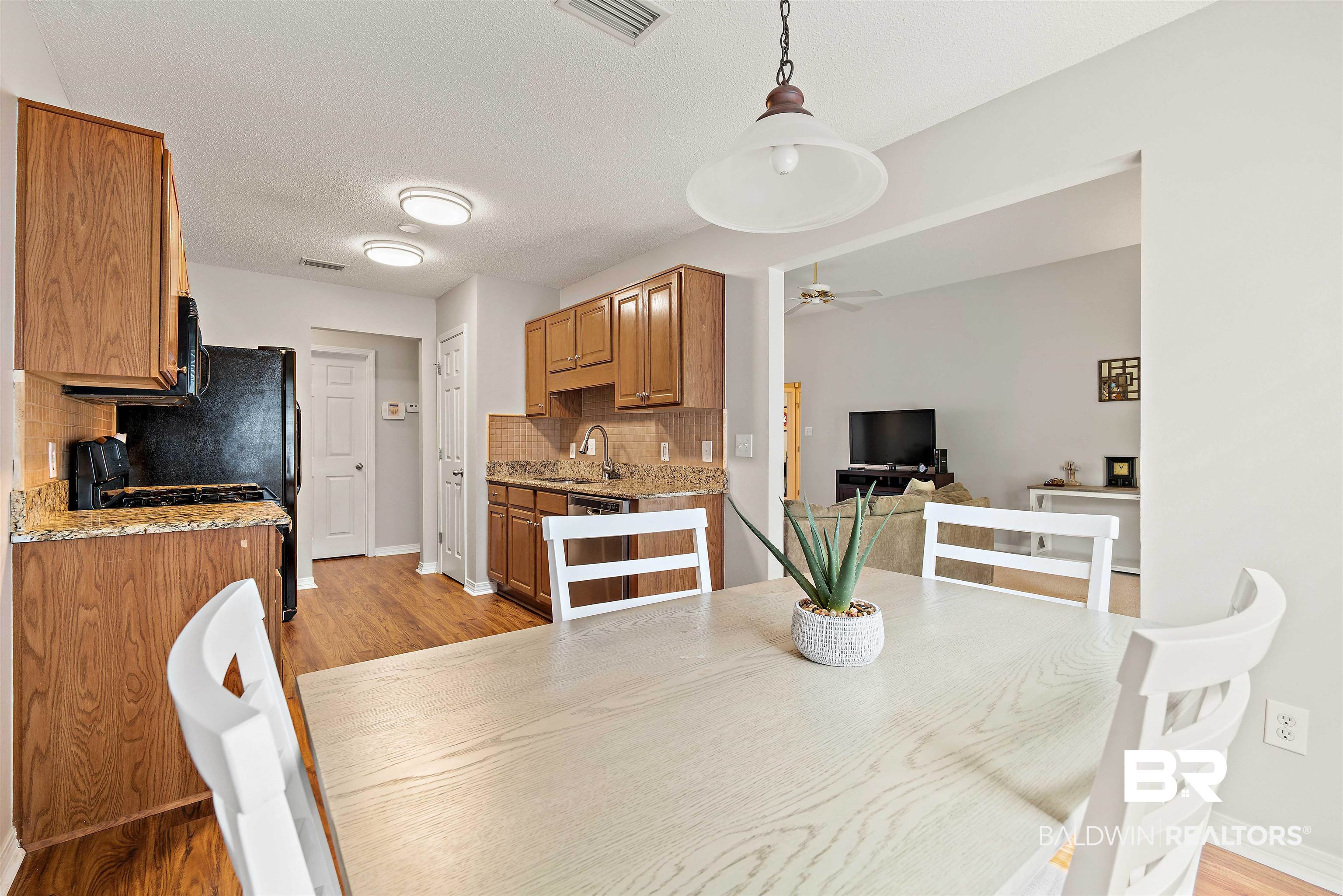2205 Spring Grove North Mobile, AL 36695 - Photo 11 of 27