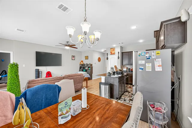 $1,999 | 1916 Acklen Run Drive, Rosharon, TX 77583