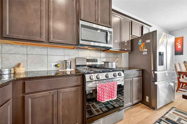 $1,999 | 1916 Acklen Run Drive, Rosharon, TX 77583