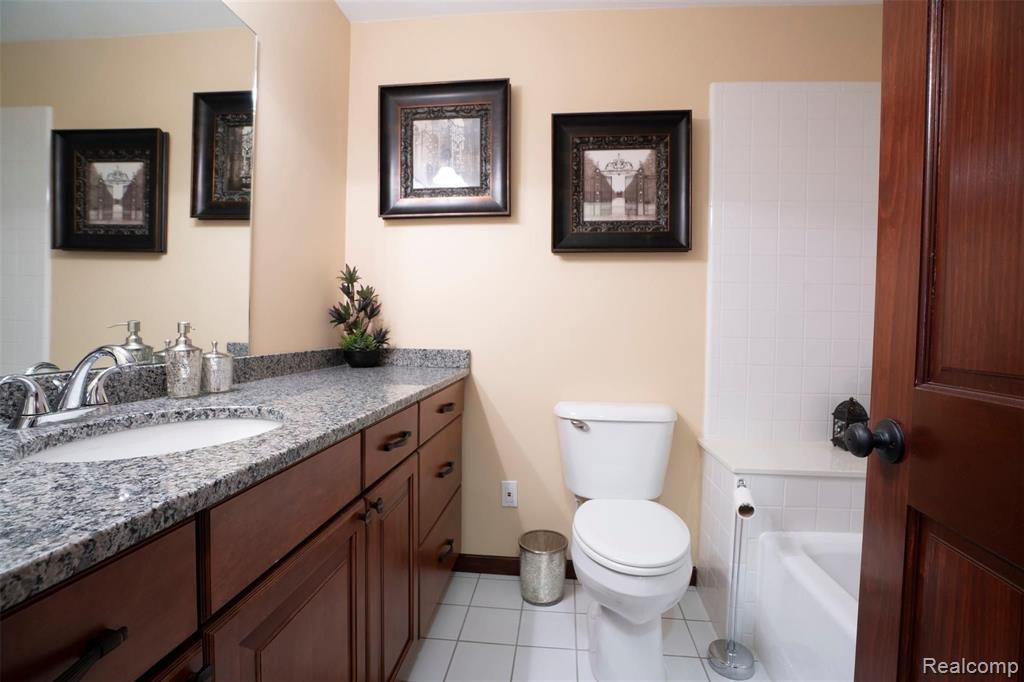 5033 Bradley Road Gregory, MI 48137 - Photo 22 of 32