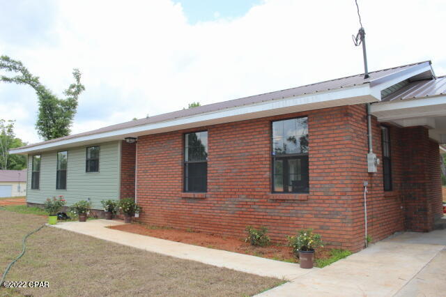 4116 Park Place Road Marianna, FL 32446 - Photo 2 of 48